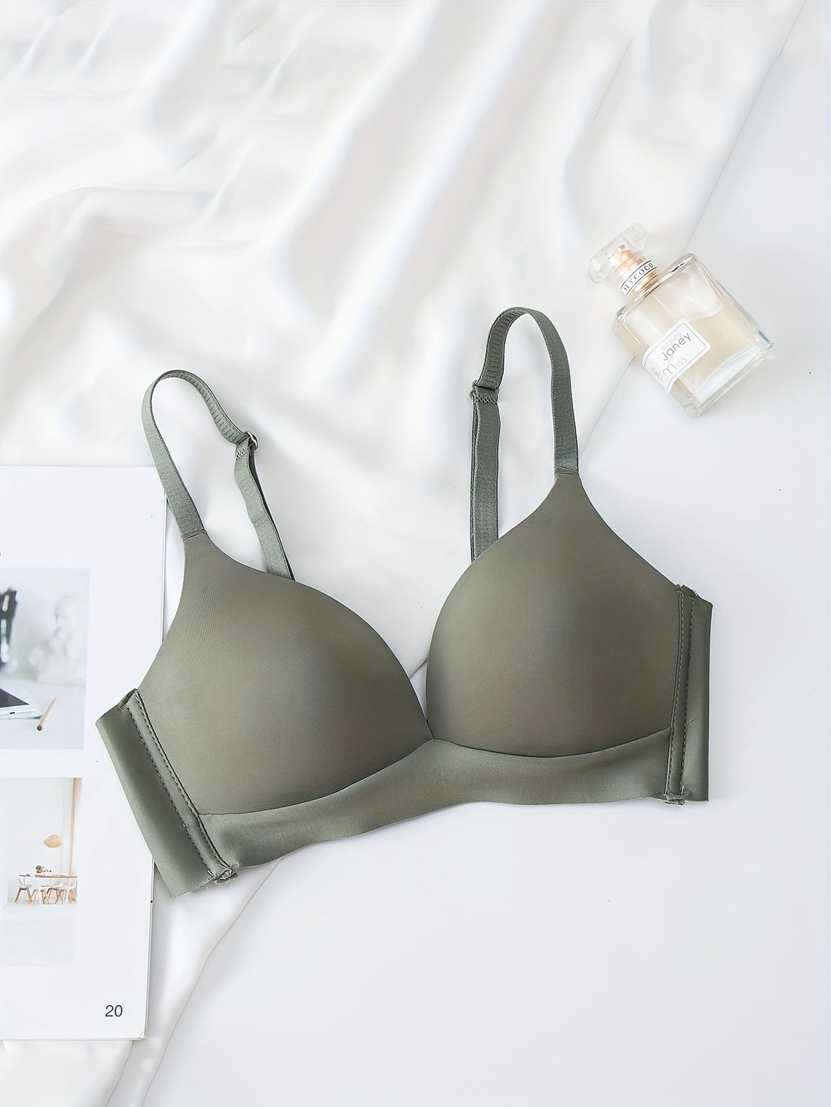 seamless   womens push bra small busts wire free