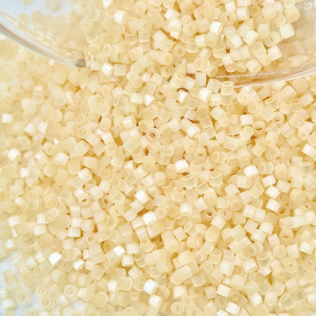 bead kit   1 6mm bright glass seed beads   900pcs