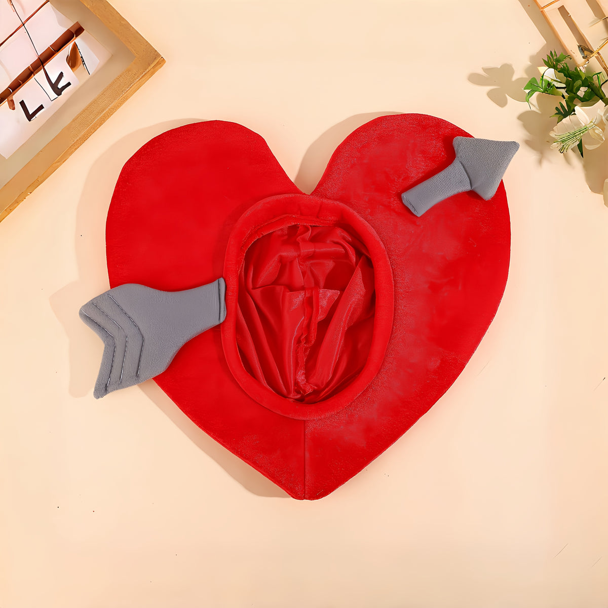 valentines day   festival   mens womens red heart