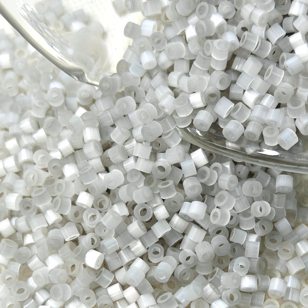bead kit   1 6mm bright glass seed beads   900pcs